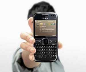 �������� Nokia E72: �������� �������������� �� ������