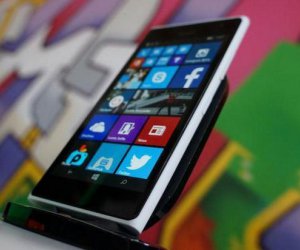 �������� Nokia Lumia 730 Dual Sim: �����, �������������� �� ������